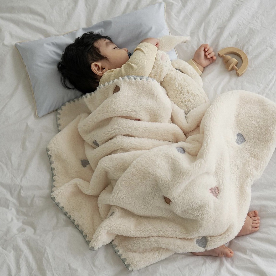 الشتاء الطفل البطانيات الوليد  - مراجعة Baby Girl Nursery Quilt وسعره